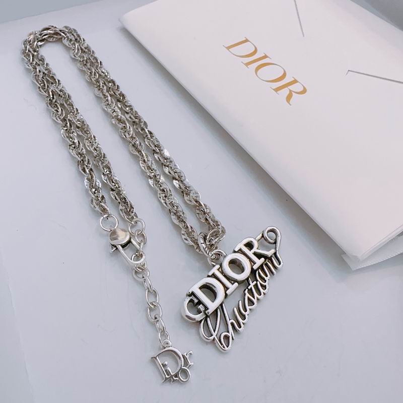 Dior Necklace 05lyr284